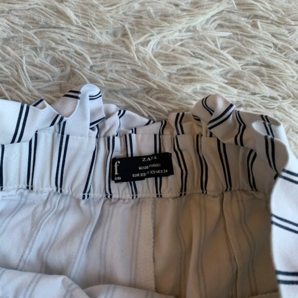 NWOT Zara Striped Paper Bag Shorts - Picture 3 of 3